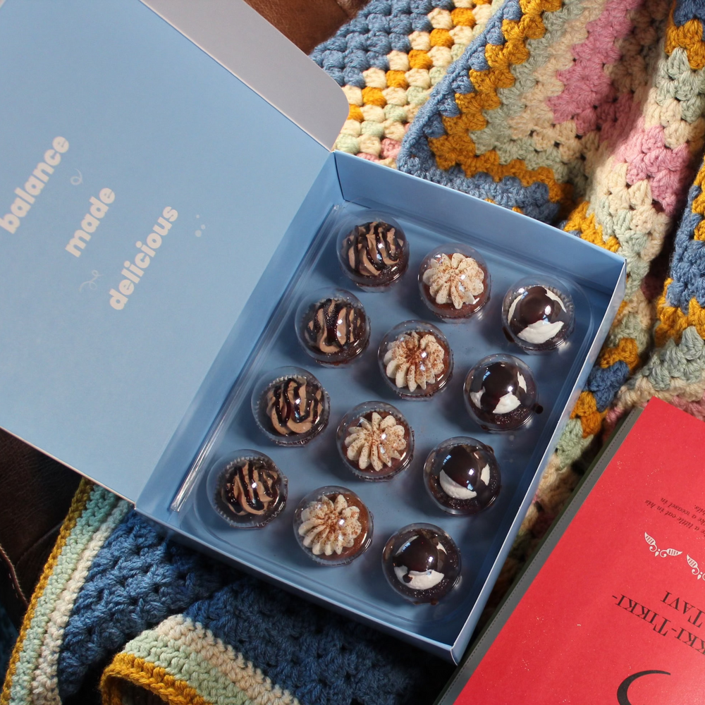 
                  
                    Holiday Edition Mini's Flight - 12 Mini's
                  
                